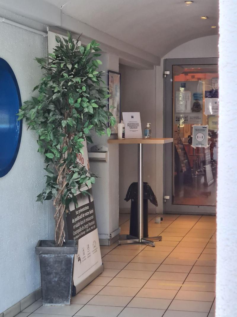 塞尔吉圣克里斯托弗宜必思快捷酒店 外观 照片